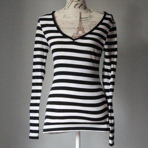 Victoria's Secret - Long Sleeve Tee - Size XS/TP Wednesday shirt